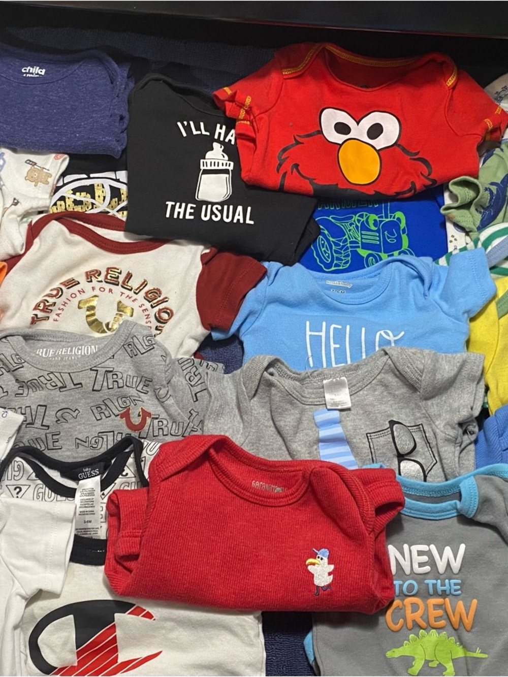 25 piece Ralph L. Tru Religion Guess Champion Dinosaur Onesie Shirt Baby Bundle - Picture 2 of 12